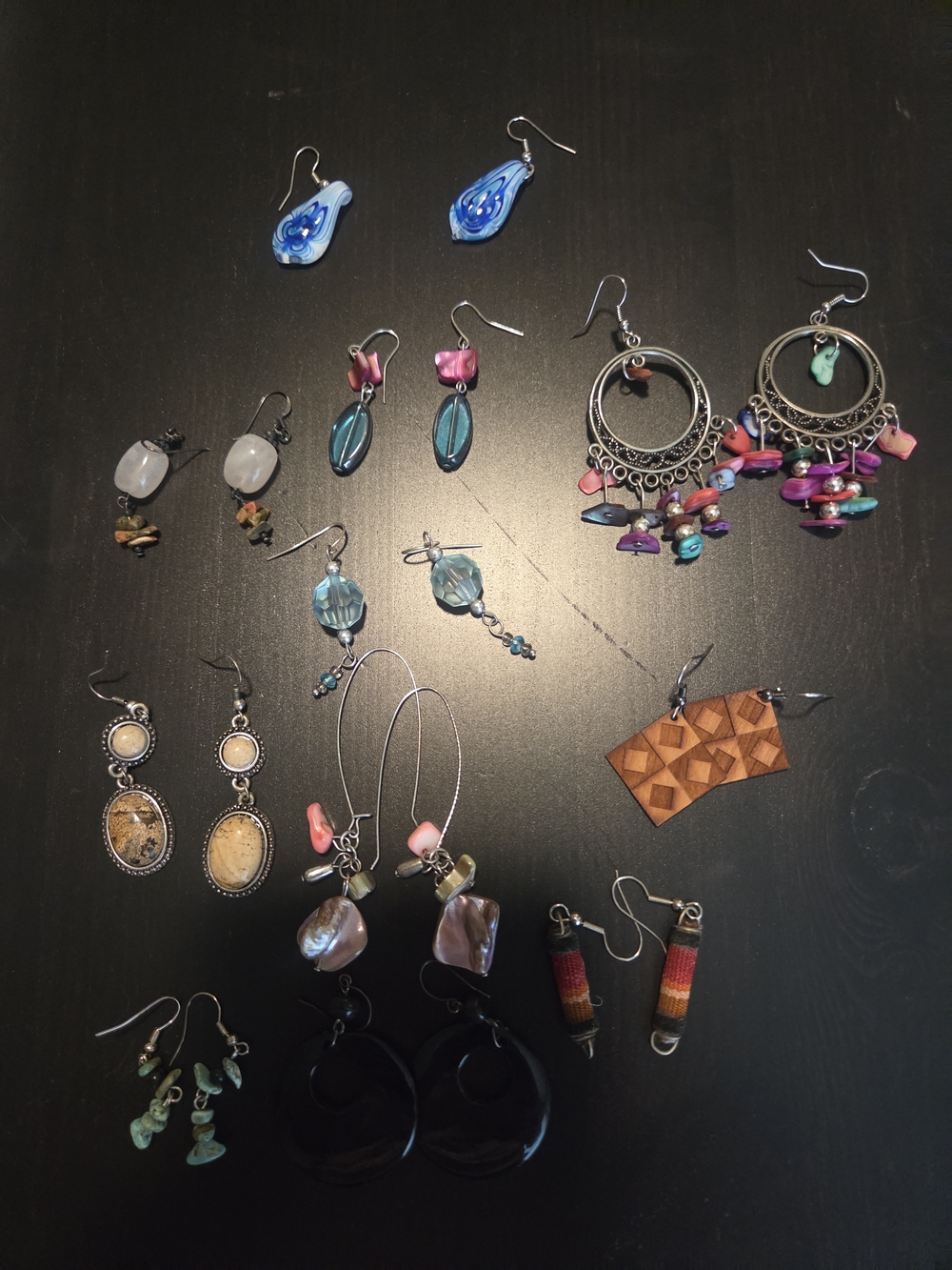 Assorted Women Earrings Set - Mixed Colors